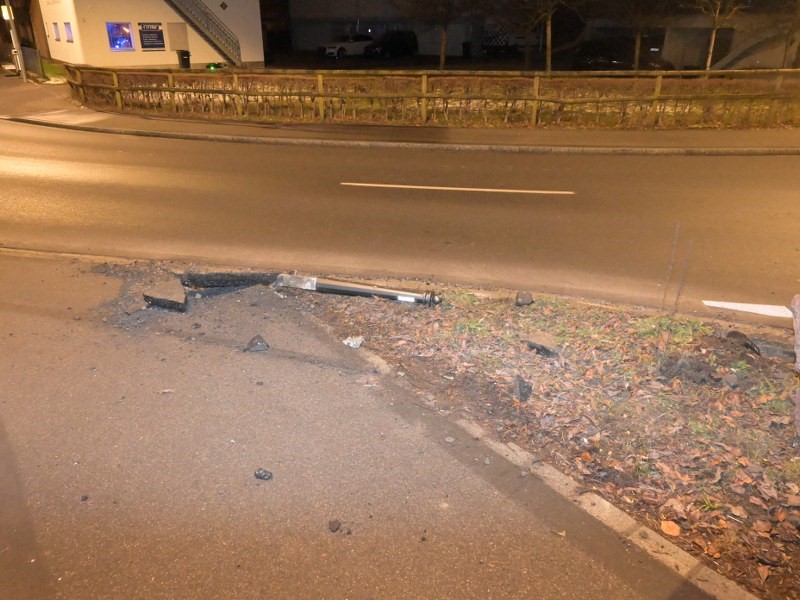 Schaan und Mauren – Unfälle mit Fahrerflucht in der Nacht auf Samstag