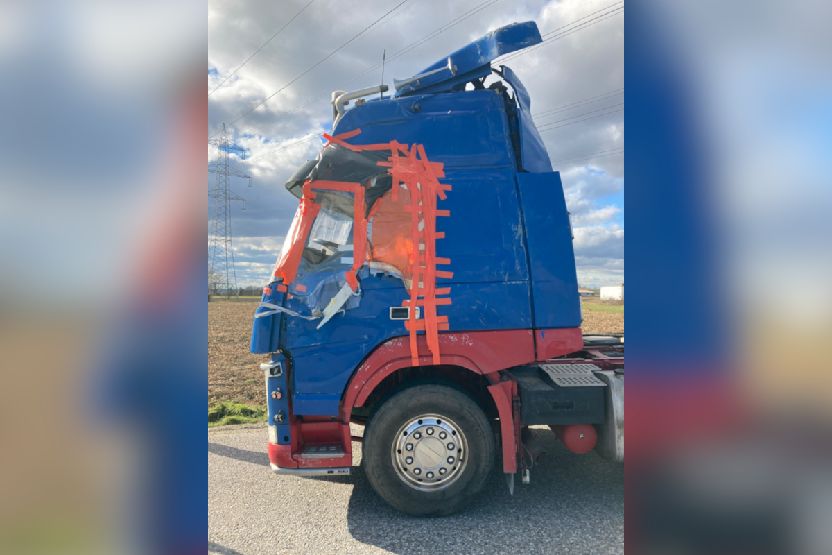 Bezirk Kroneuburg – Unfall-LKW mit schweren technischen Mängeln gestoppt