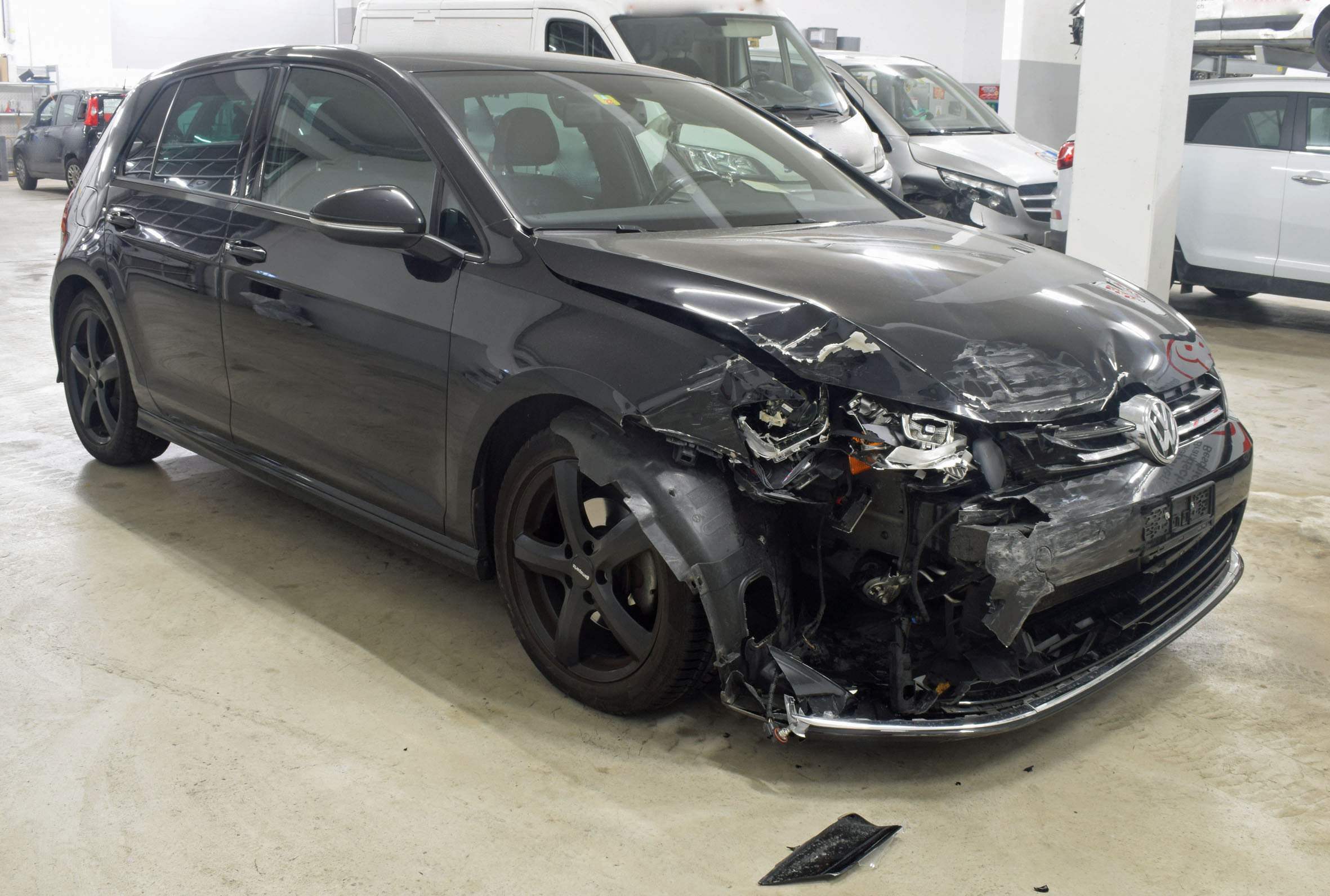 Emmenbrücke LU: Heftige Kollision zwischen zwei Personenwagen bei Autobahneinfahrt