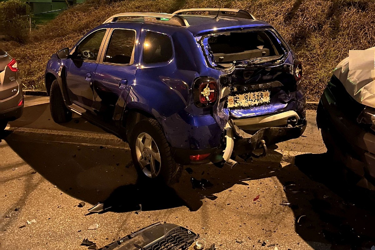 Bottmingen BL - Selbstunfall unter Alkoholeinfluss