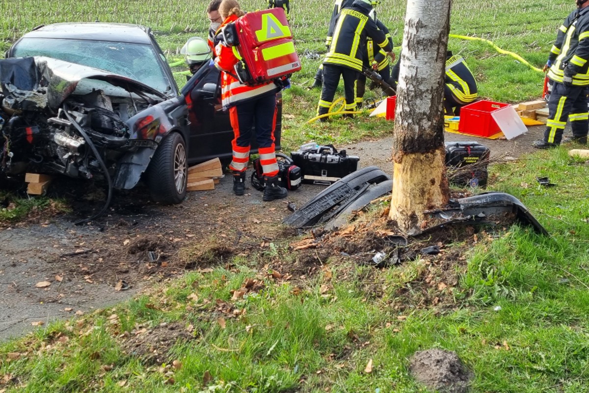 Gemarkung - 27-jähriger Autofahrer bei Unfall schwer verletzt