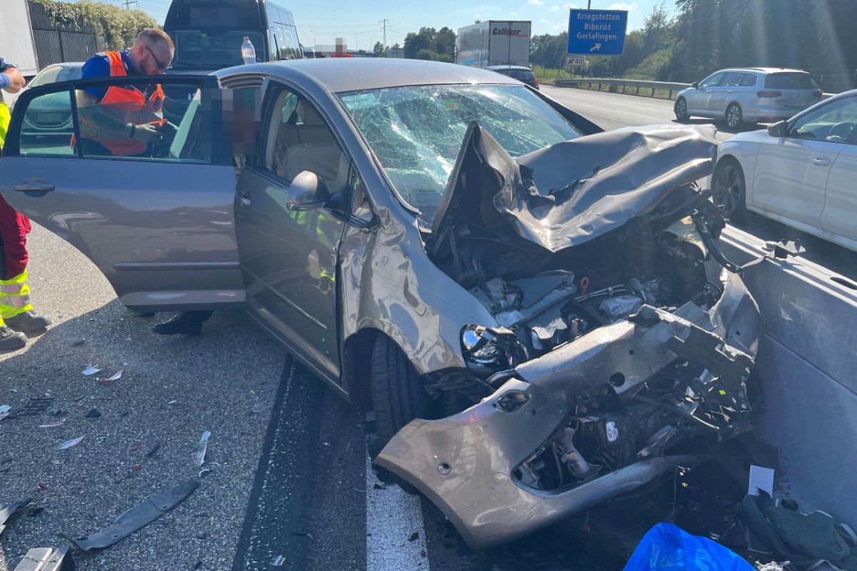 Kriegstetten SO- Auffahrunfall auf der A1 mit drei beteiligten Autos – zwei Verletzte