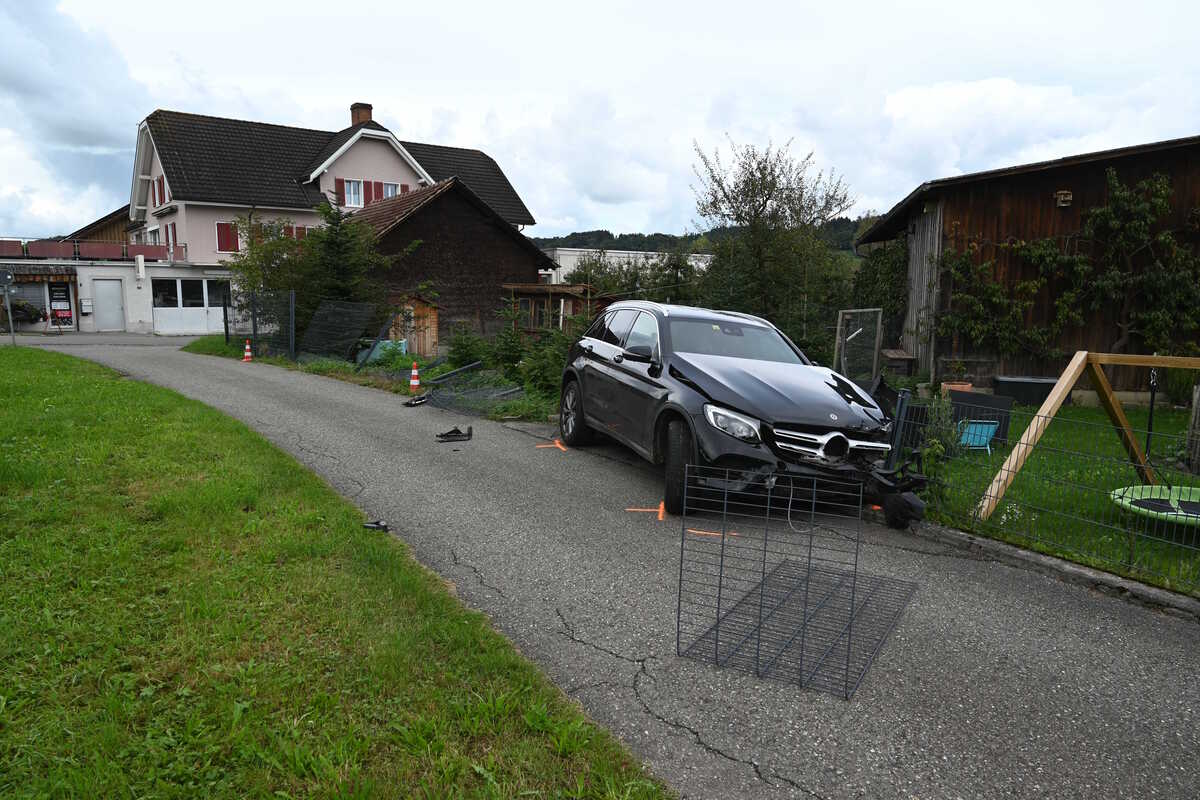 Algetshausen/Lenggenwil SG - Fahrunfähig mehrfach verunfallt 