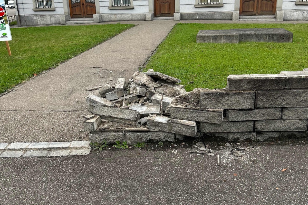 Gossau SG - Nach Unfall einfach weitergefahren