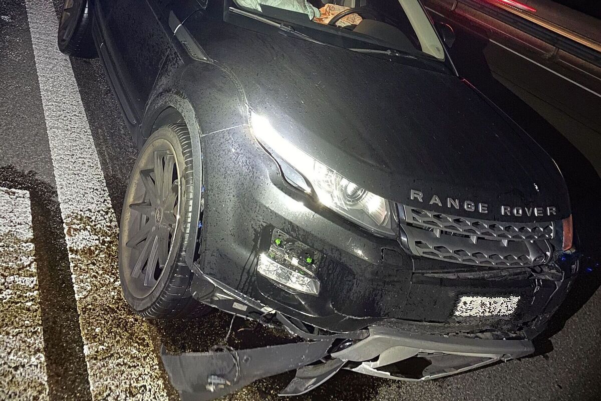 A2/Muttenz BL - Heftige Kollision zwischen zwei Autos