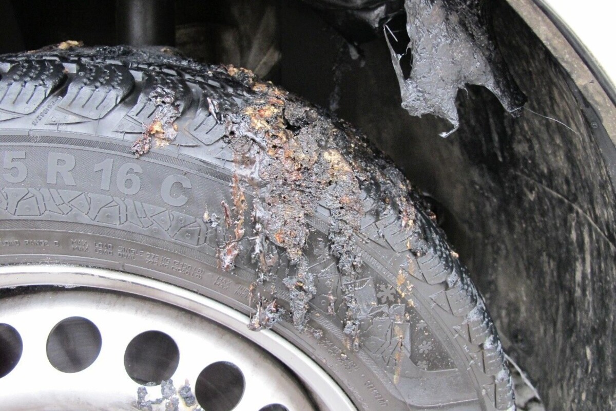 Wien - Brand eines Polizeiautos