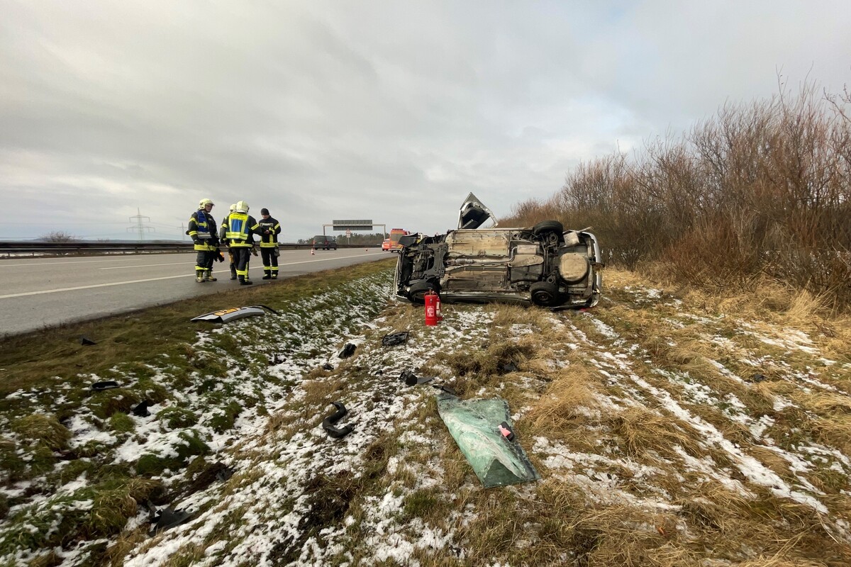A4 Höhe Weimar - Schwerer Verkehrsunfall fordert drei Verletzte