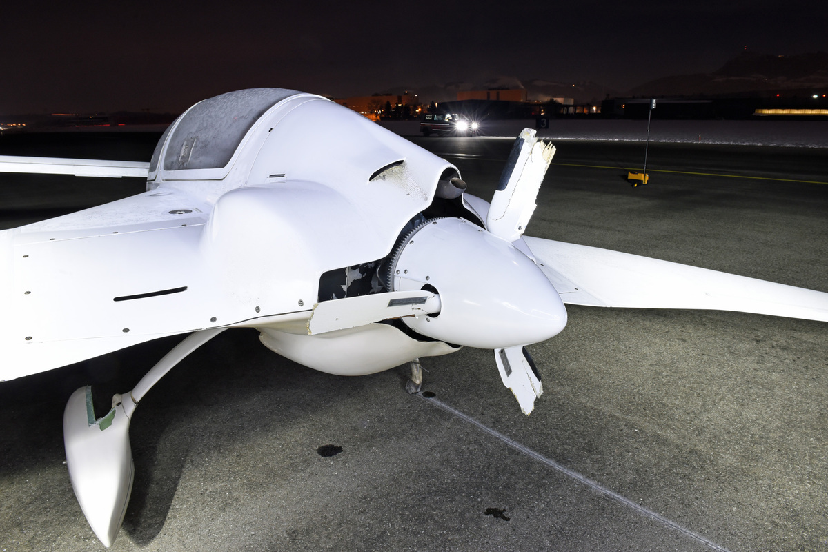 Emmen LU - Notlandung nach Kollision zwischen zwei Kleinflugzeugen