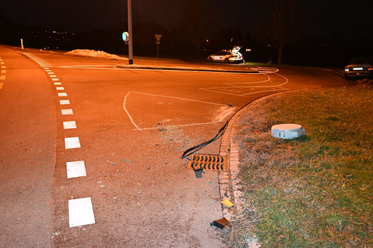 Mörschwil SG - Verkehrsunfall zwischen zwei Autos – Fahrer fahrunfähig