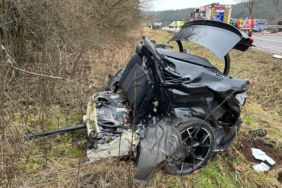Schwerer Unfall in Schopp RP - Audi in zwei Hälften gerissen