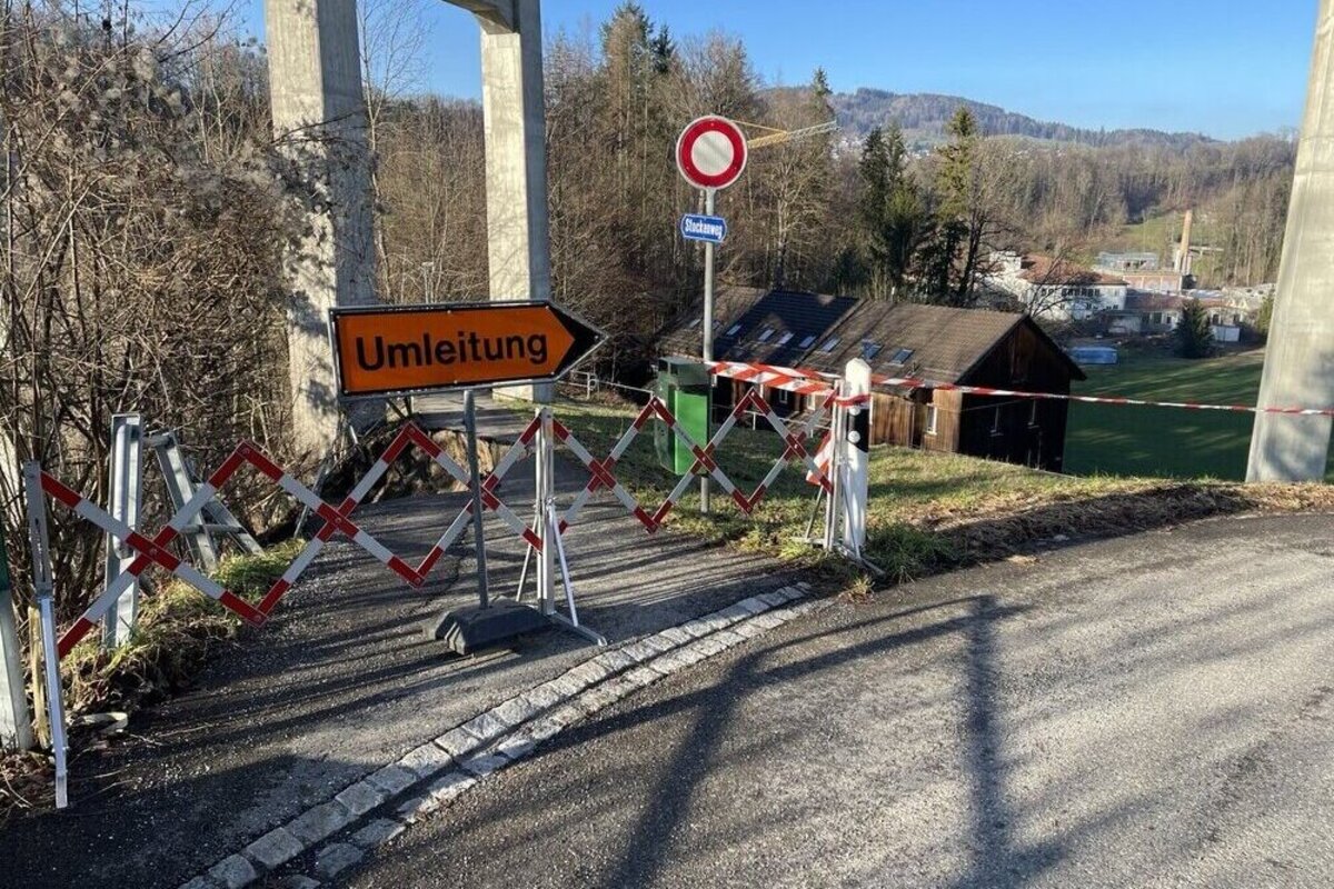 St.Gallen - Stockenweg nach Hangrutsch gesperrt