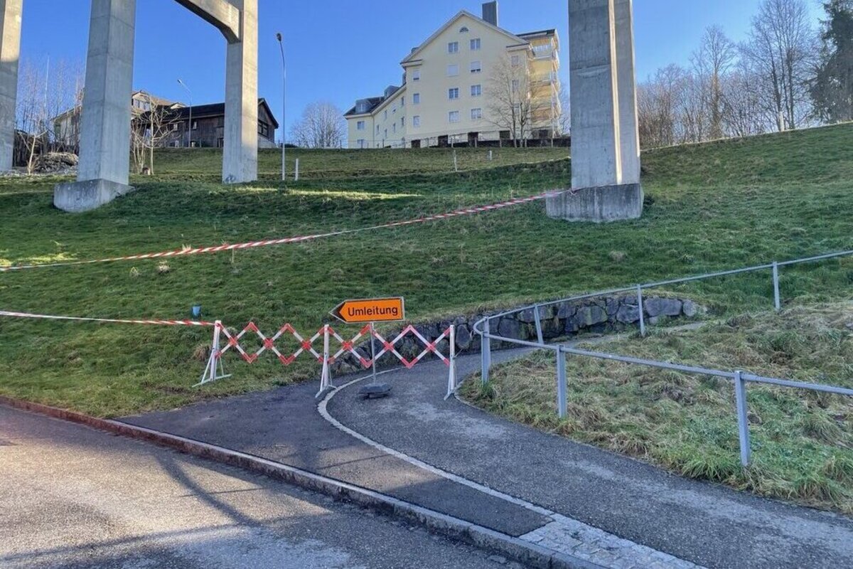 St.Gallen - Stockenweg nach Hangrutsch gesperrt