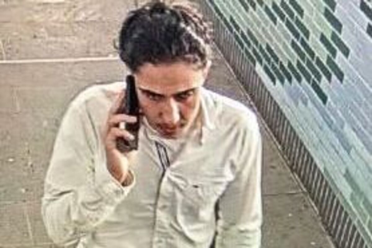 Bonn NW - Taxifahrer mit einem Messer bedroht