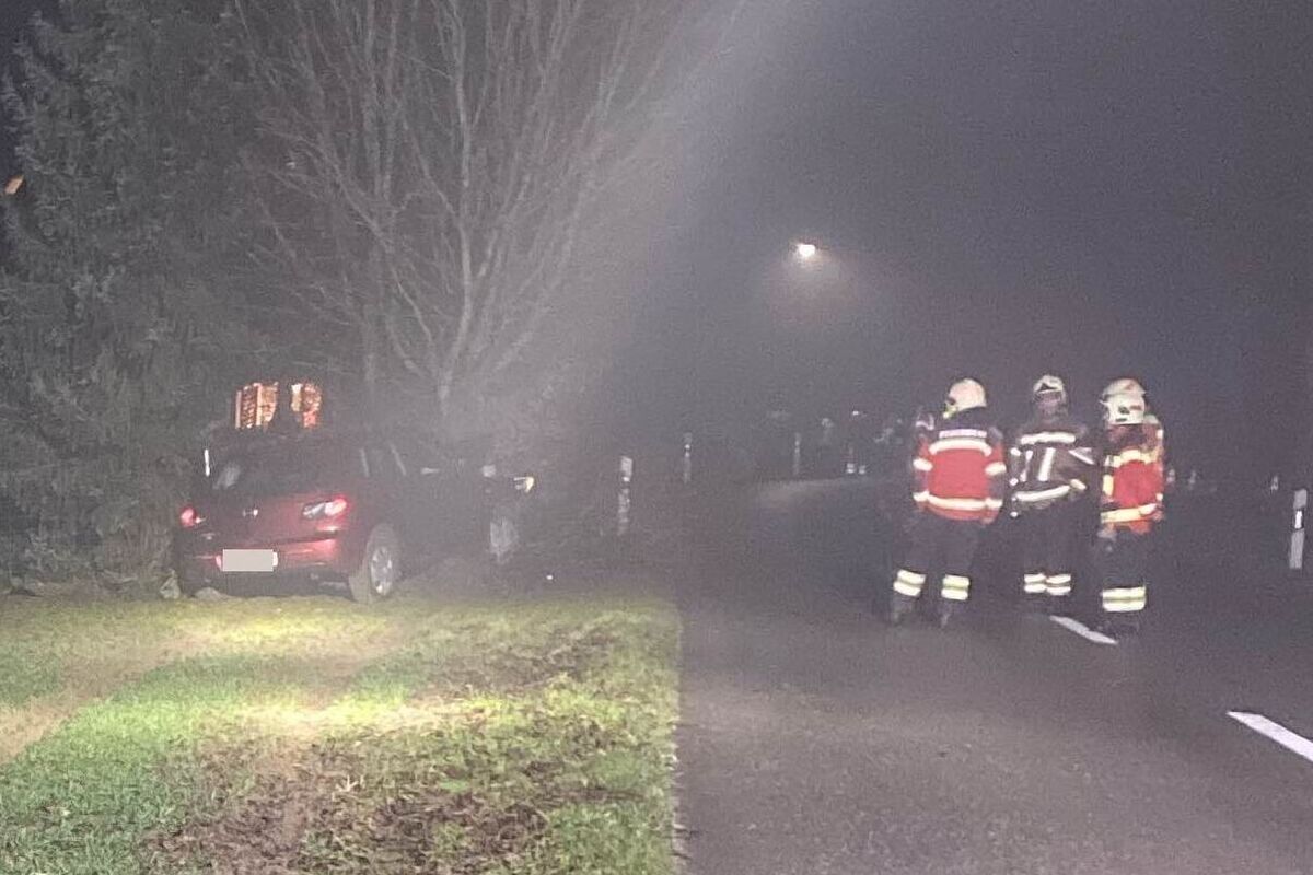 Küttigkofen SO - Kyburgstrasse nach Unfall gesperrt