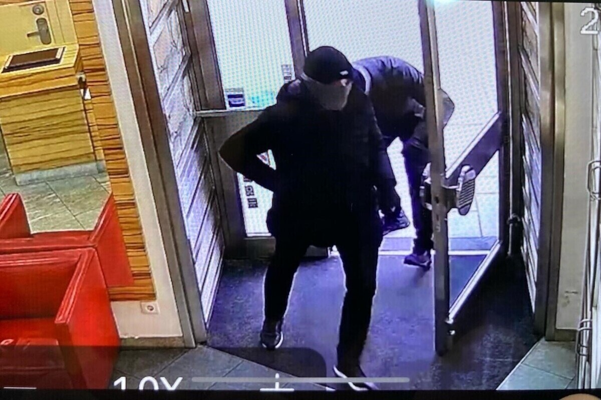 Wien - Raubüberfall auf einen Juwelier