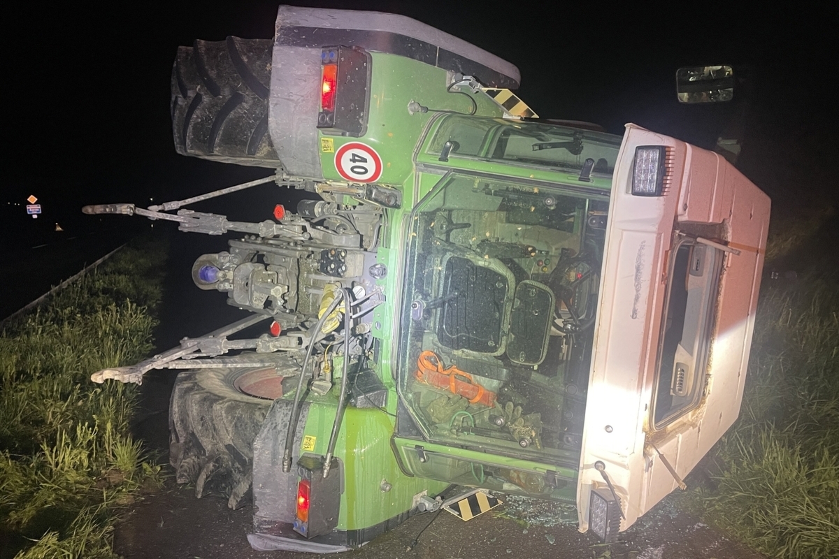 Zetzwil AG - Betrunkener Jugendlicher mit Traktor verunfallt