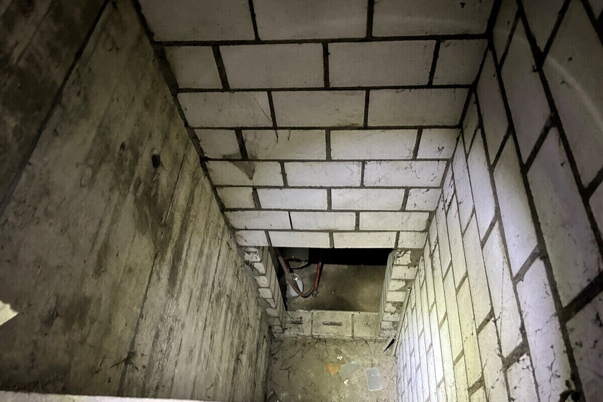 Wallisellen ZH - Diensthund hilft Einbrecher zu stellen