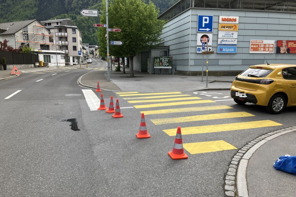 Glarus/Niederurnen GL - Zwei Velounfälle