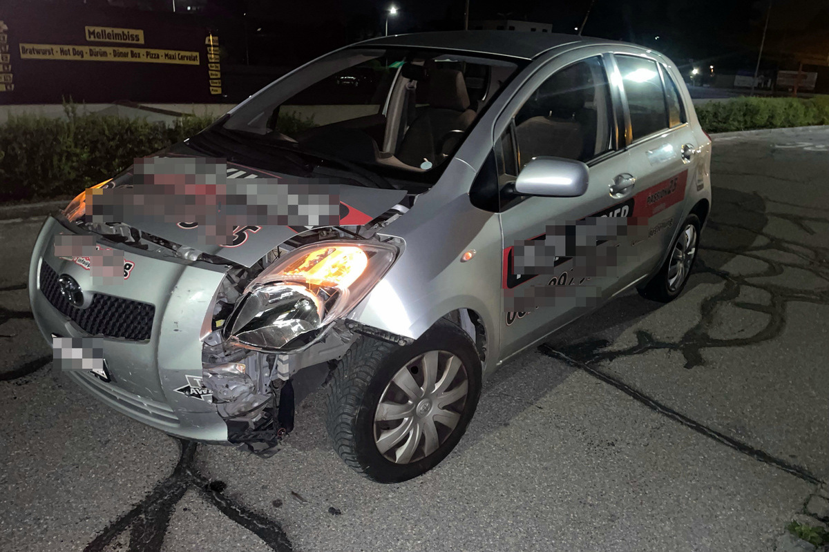 Staufen/Ennetbaden AG - Pizzakurier am Steuer eingeschlafen - Betrunken verunfallt