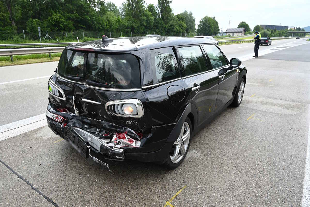 A13/Oberriet SG - Auffahrunfall zwischen mehreren Autos