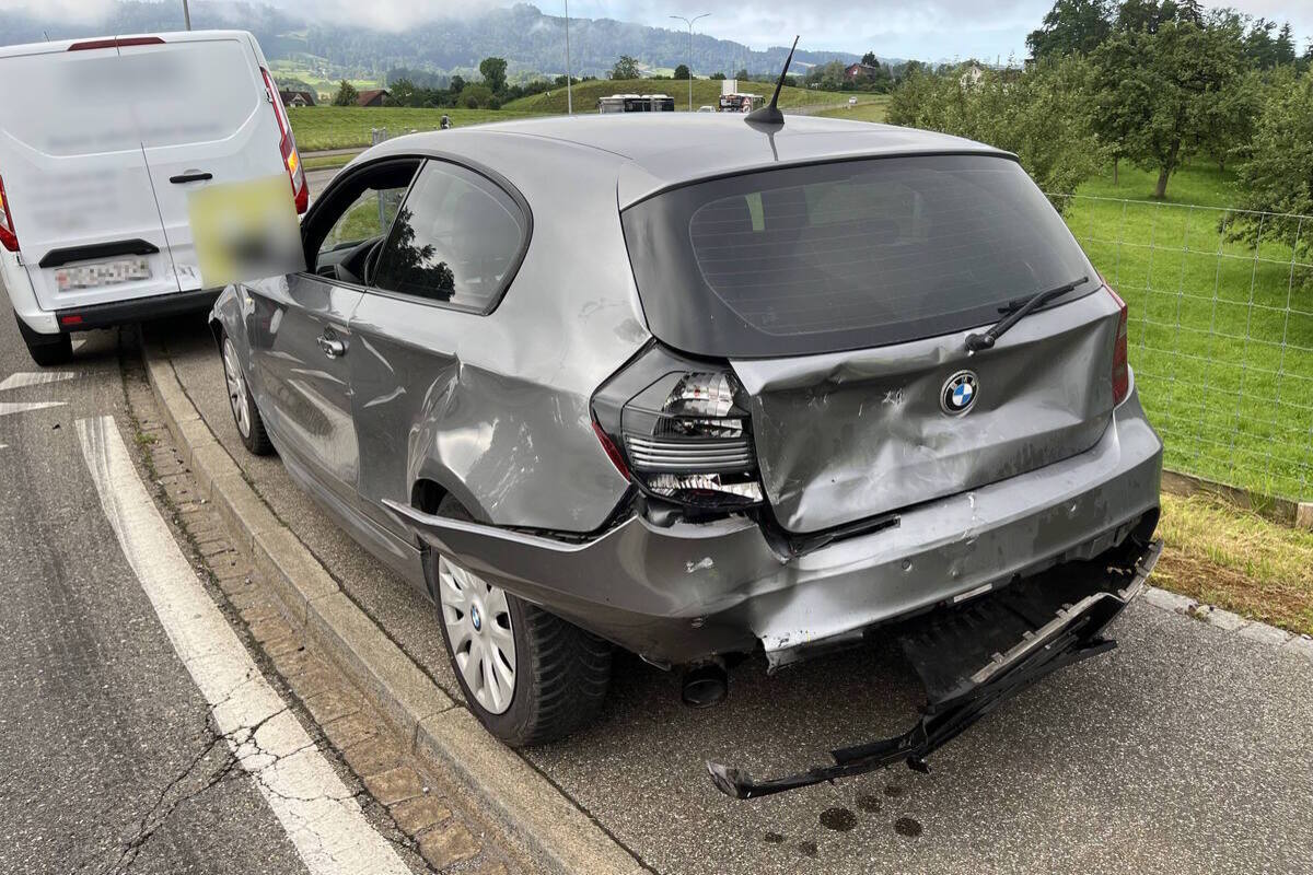 Tübach SG - Lernfahrer fahrunfähig und ohne Begleitperson verunfallt 