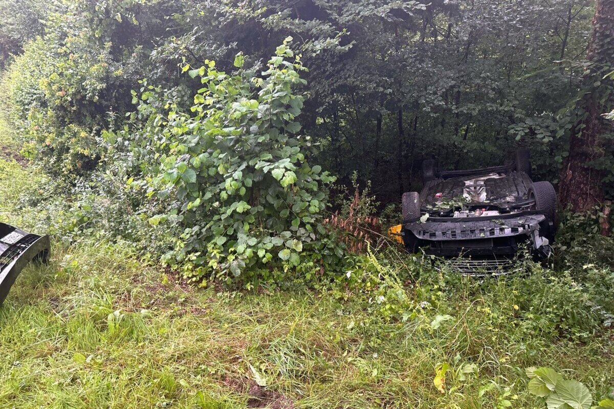 Unfall in Dörflingen SH - Neulenker verliert Kontrolle übers Auto