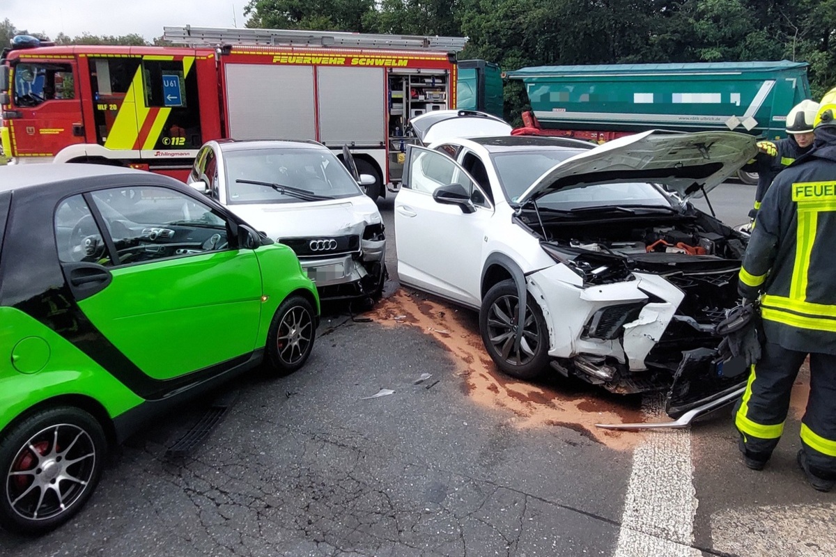 Schwelm - Schwerer Verkehrsunfall