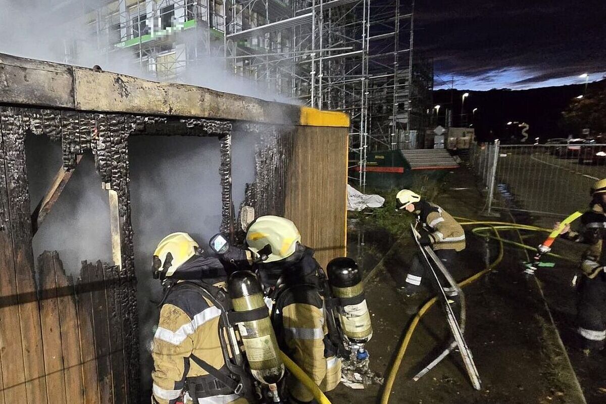 Oberwil BL - Baustellencontainer in Brand geraten
