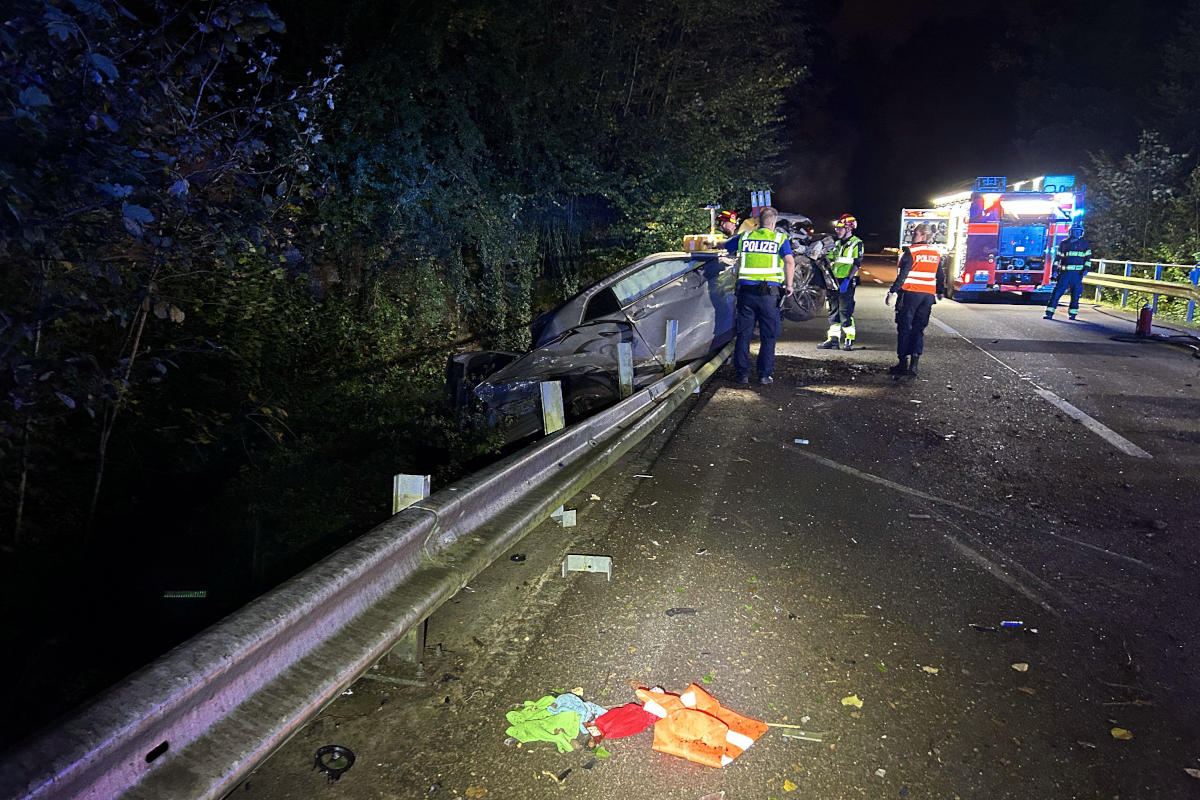 Mumpf AG – Autofahrer verunfallt schwer