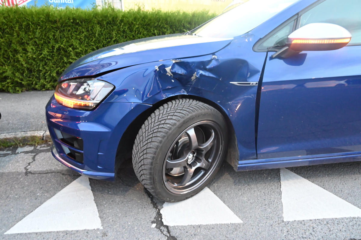 Sennwald SG – Unfall zwischen Motorrad und Auto