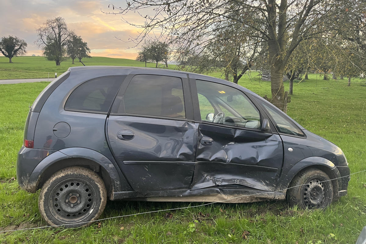 Menziken AG – Drei Verletzte nach Unfall