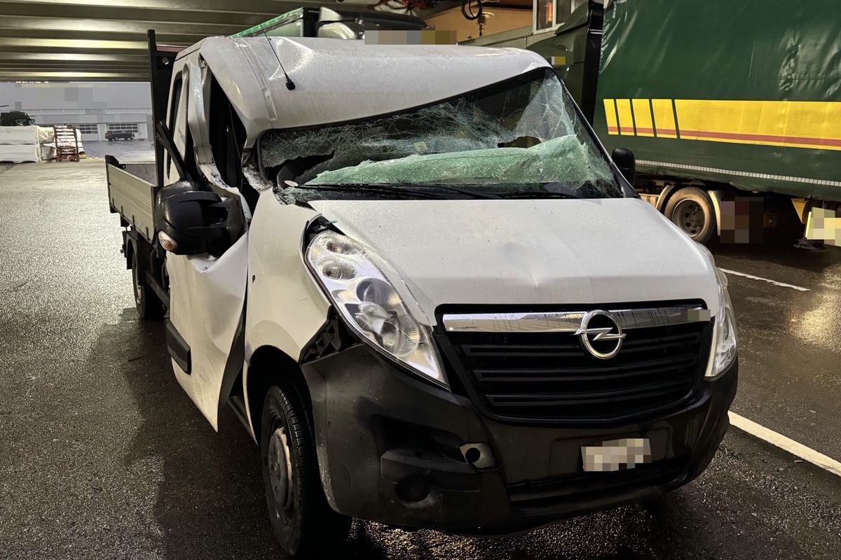 St.Gallen – Kollision mit einem Gabelstapler