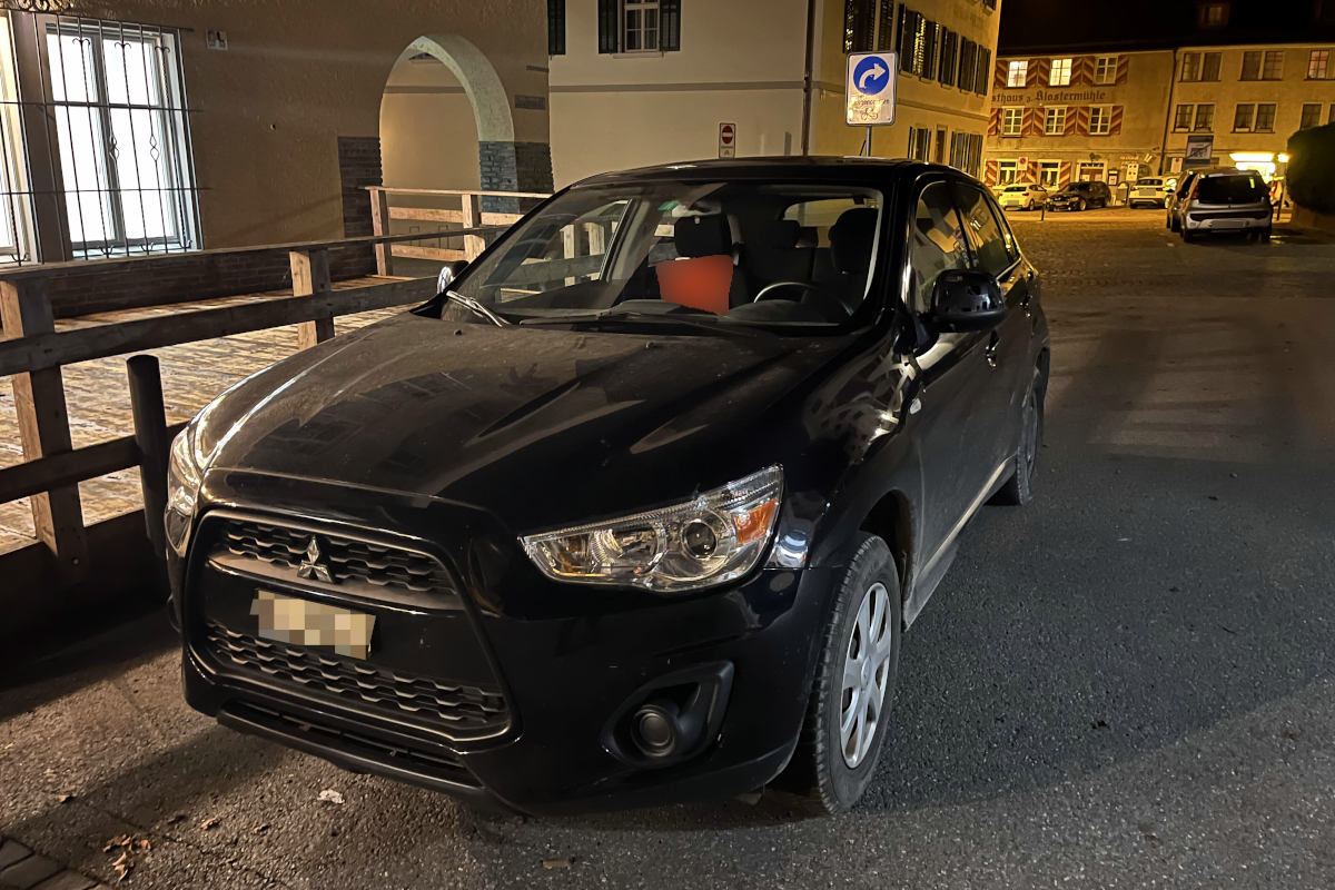 Oberriet SG – Unfall verursacht und von Unfallstelle entfernt