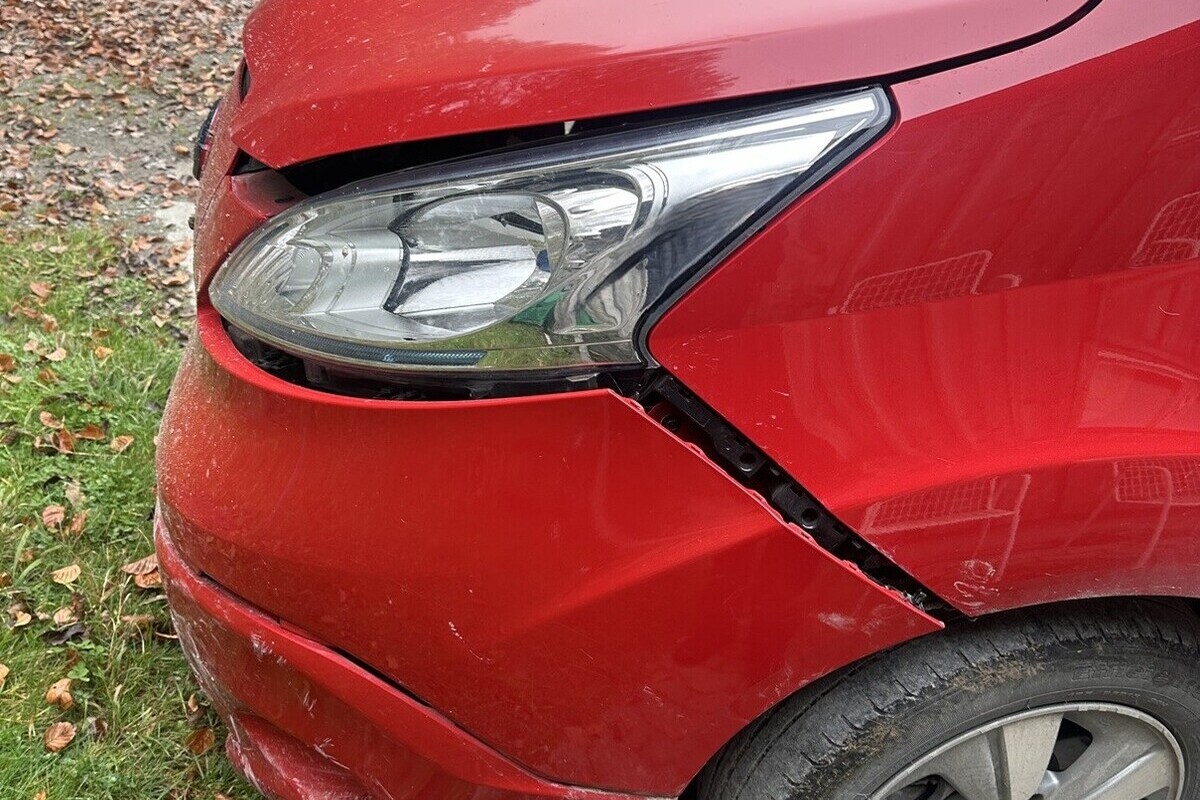 Herisau AR – Jugendlicher mit gestohlenem Auto verunfallt