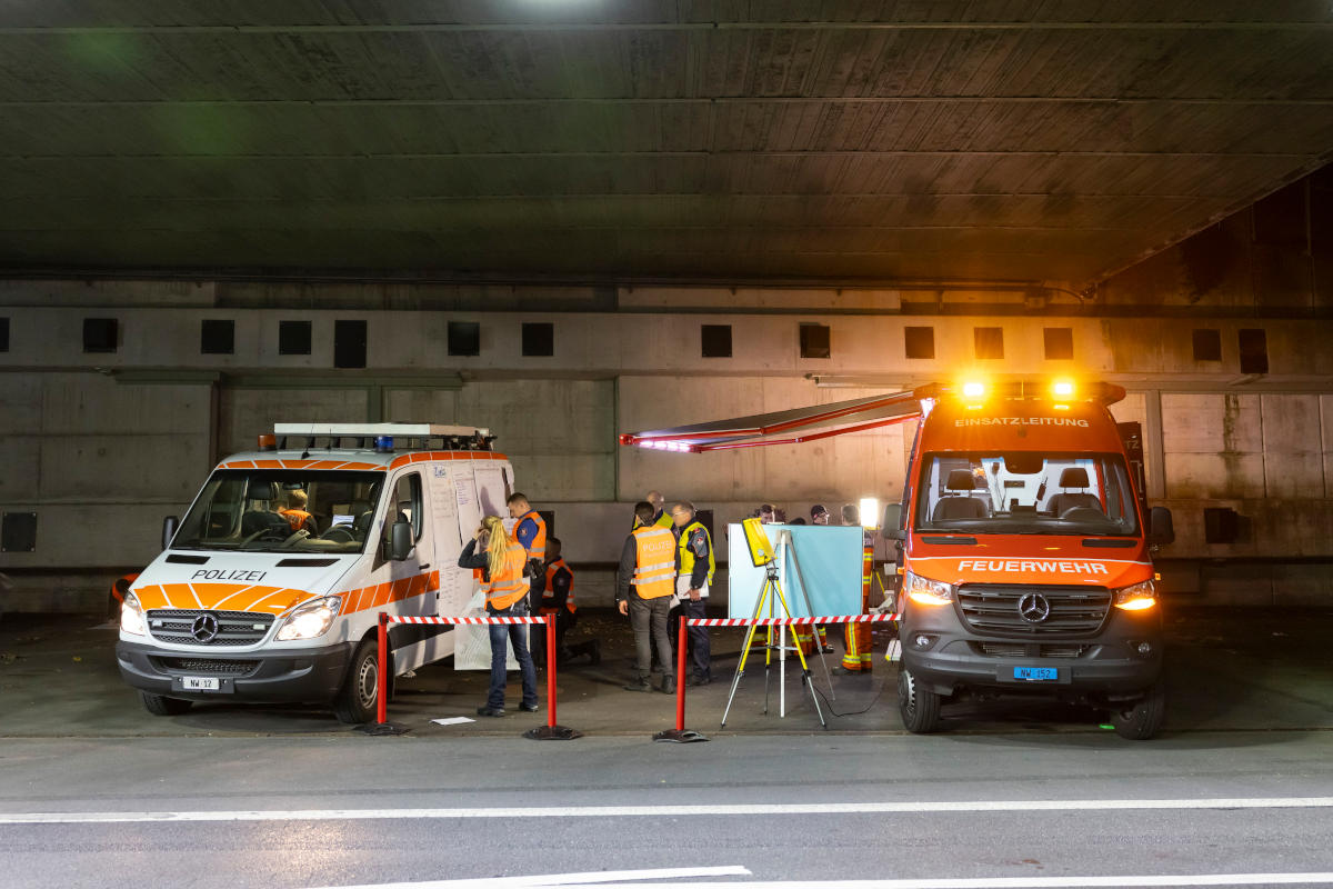 Hergiswil A8 – Einsatzübung im Loppertunnel durchgeführt