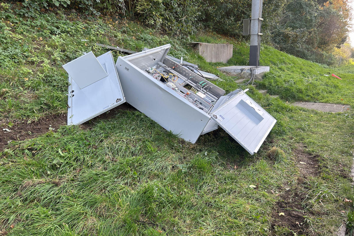 A1 Birmenstorf AG – Autolenker stirbt bei Unfall