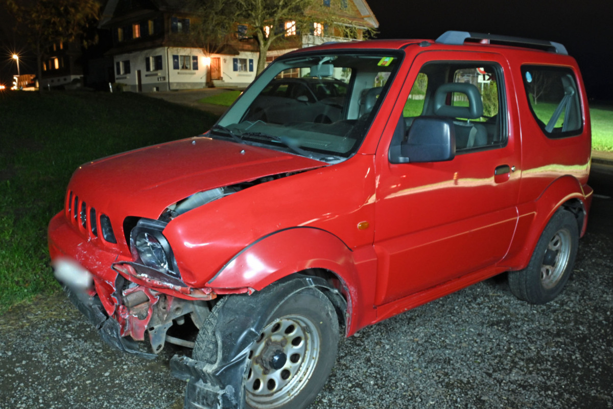 Ballwil LU – Strasse nach Unfall gesperrtt