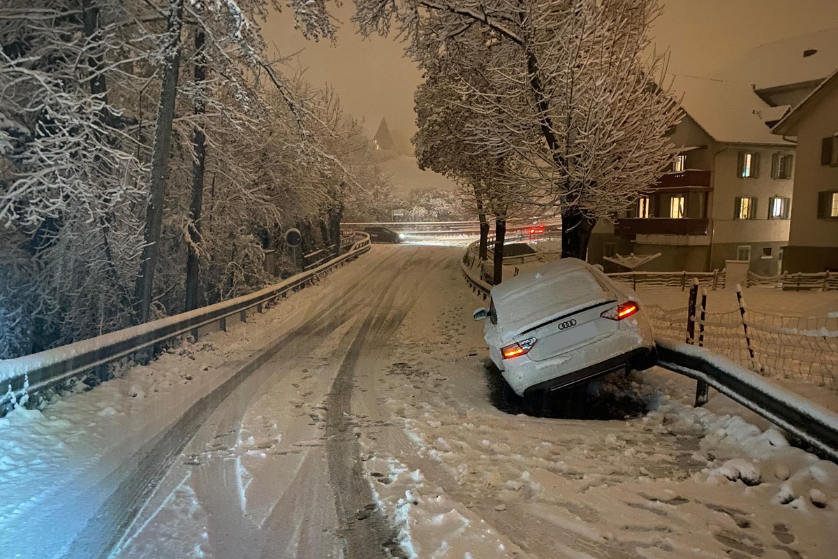 Wintereinbruch sorgt für einige Unfälle