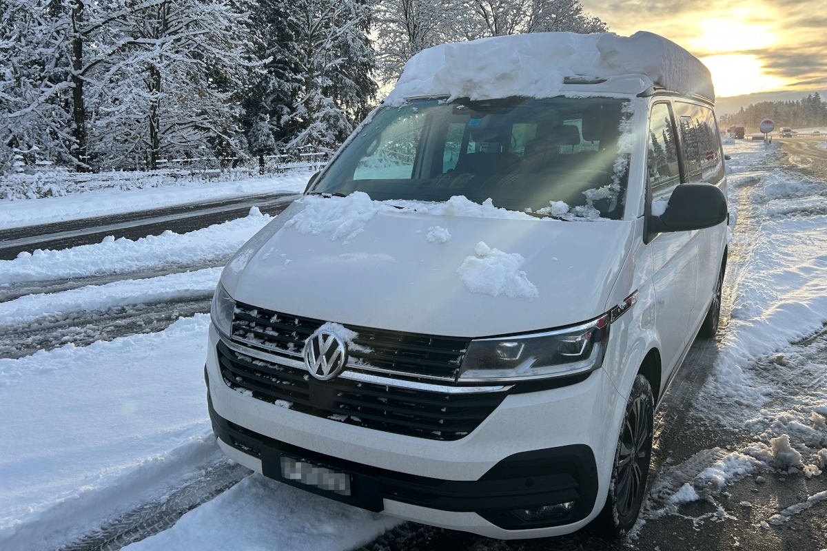Kanton Thurgau – Fahrzeuge nicht von Schnee und Eis gesäubert