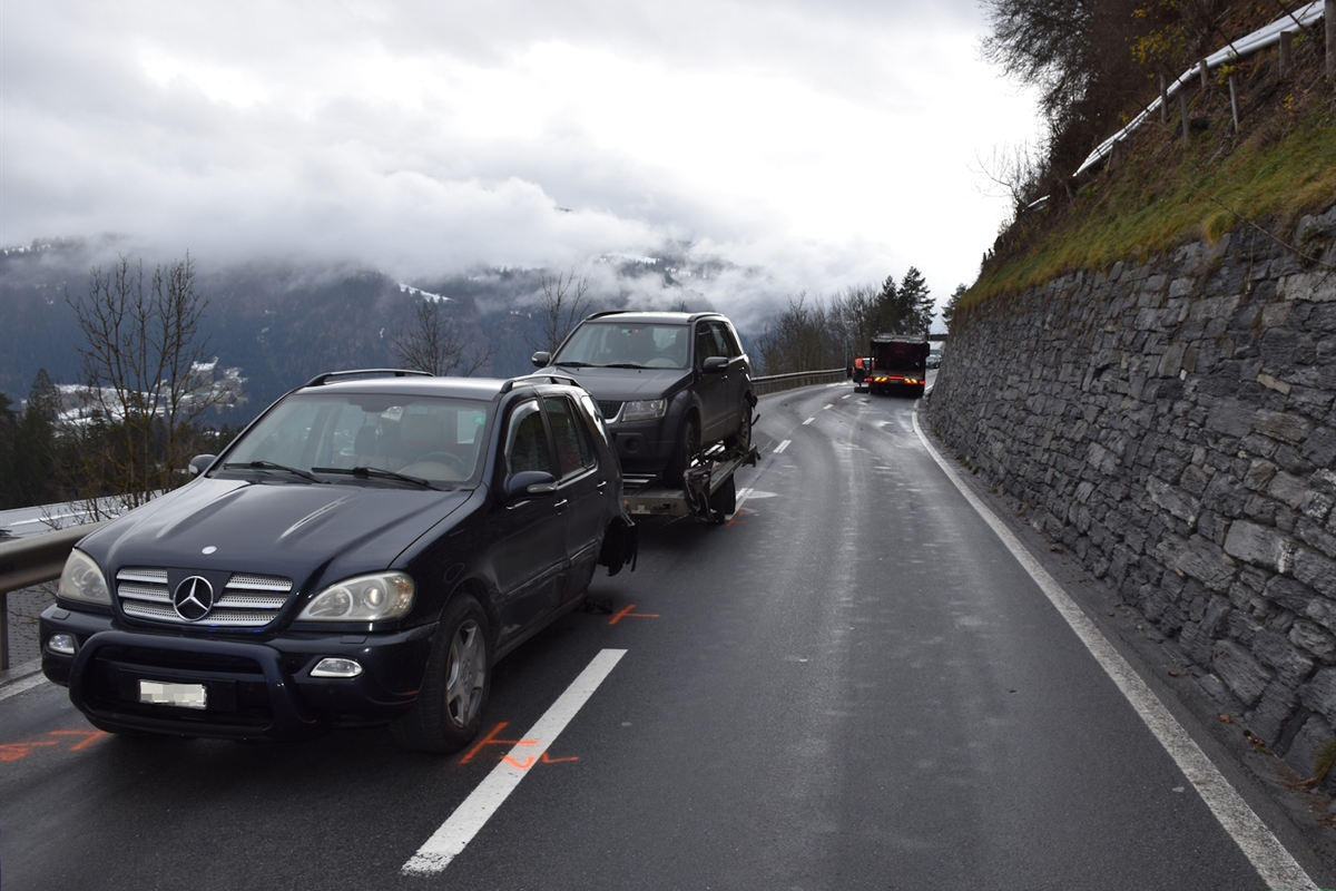 Laax GR – Mit Autotransporter kollidiert