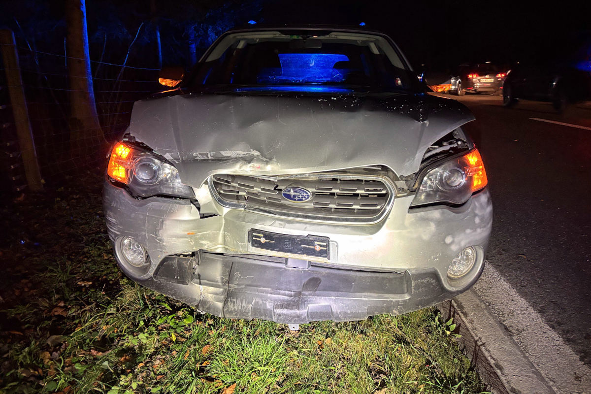 Rupperswil AG – Autolenker fährt in stehende Kolonne