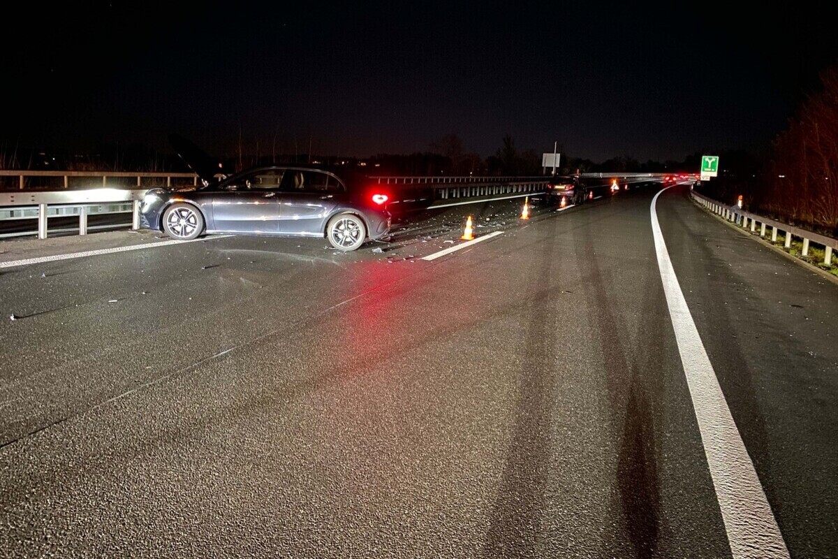 Kanton Zug – Zeugen nach zwei Verkehrsunfällen gesucht
