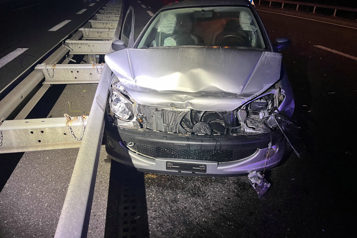 A2 Oftringen AG – Betrunkener schiebt Auto auf der Autobahn