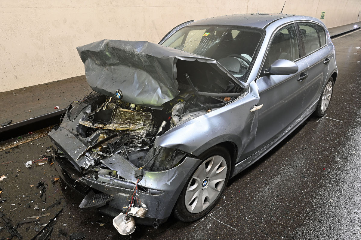 Buchrain LU – Stau nach Auffahrunfall mit vier Autos