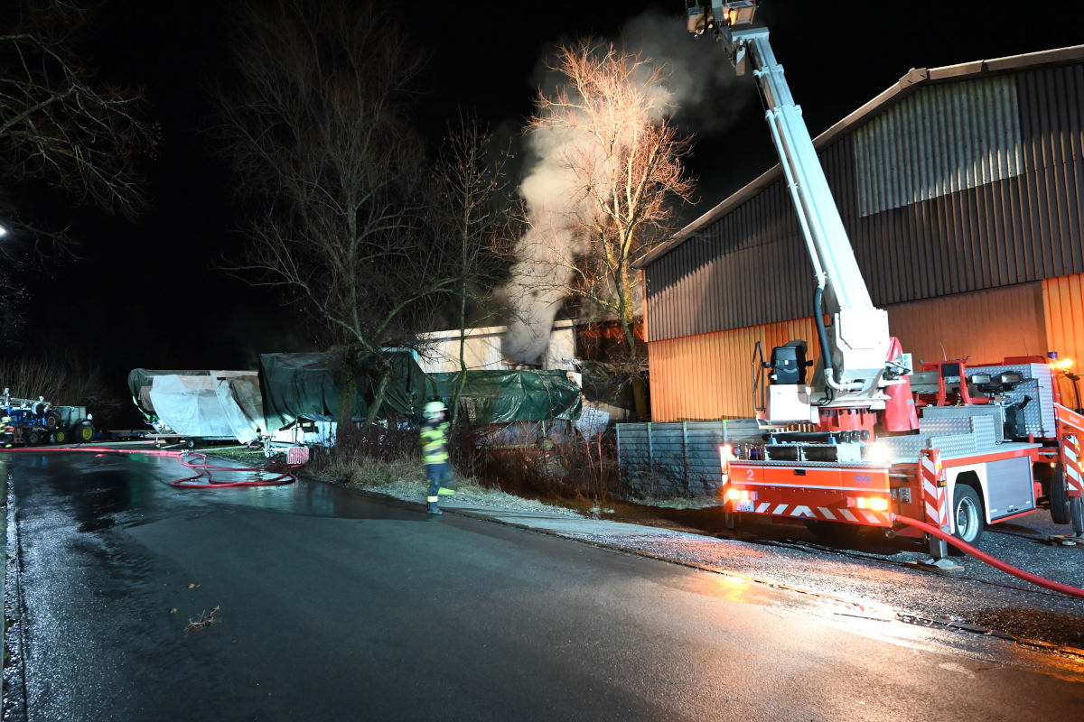 Goldach SG – Brand bei einer Bootswerft