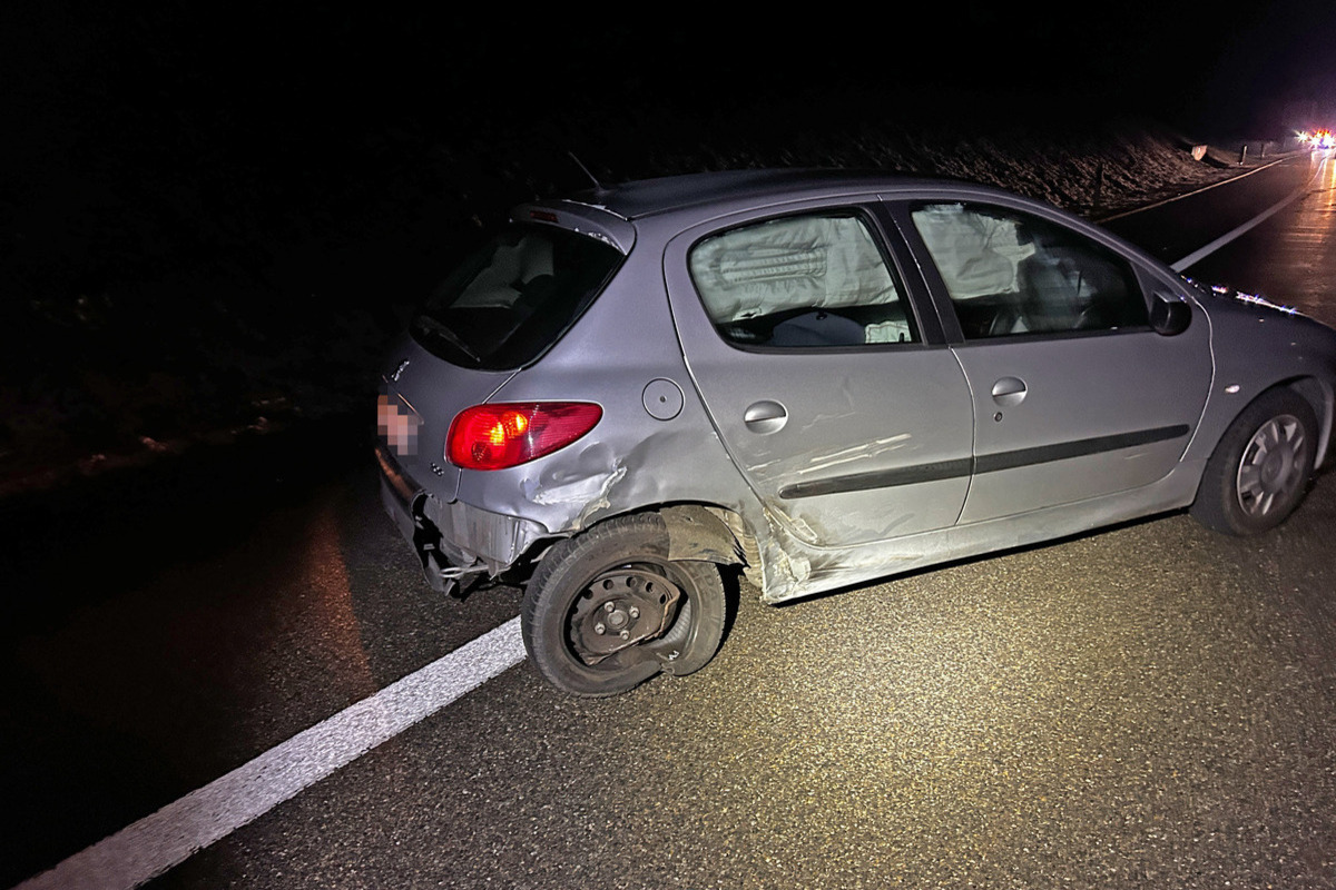 Attikon ZH – Fahrunfähiger Falschfahrer verursacht Unfall auf der A7