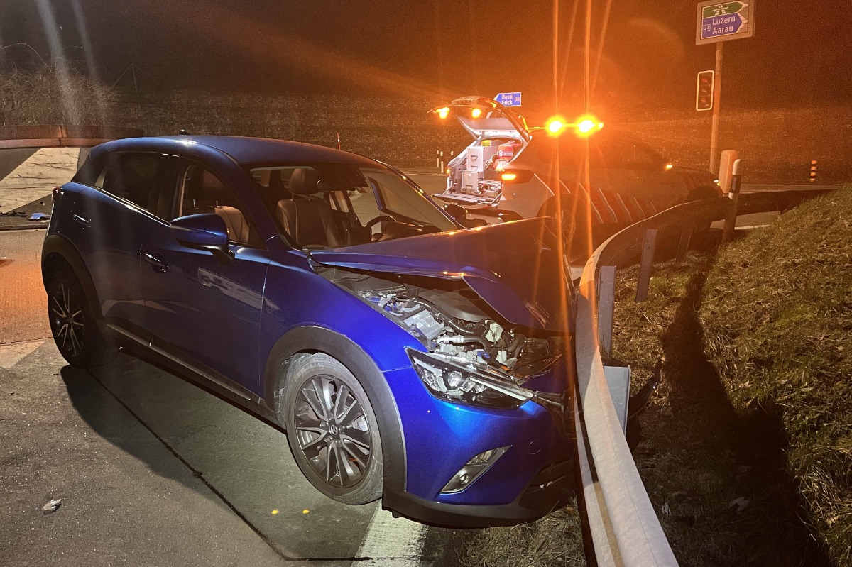 Unfall Küttigen AG - Rentner kracht in Stützmauer