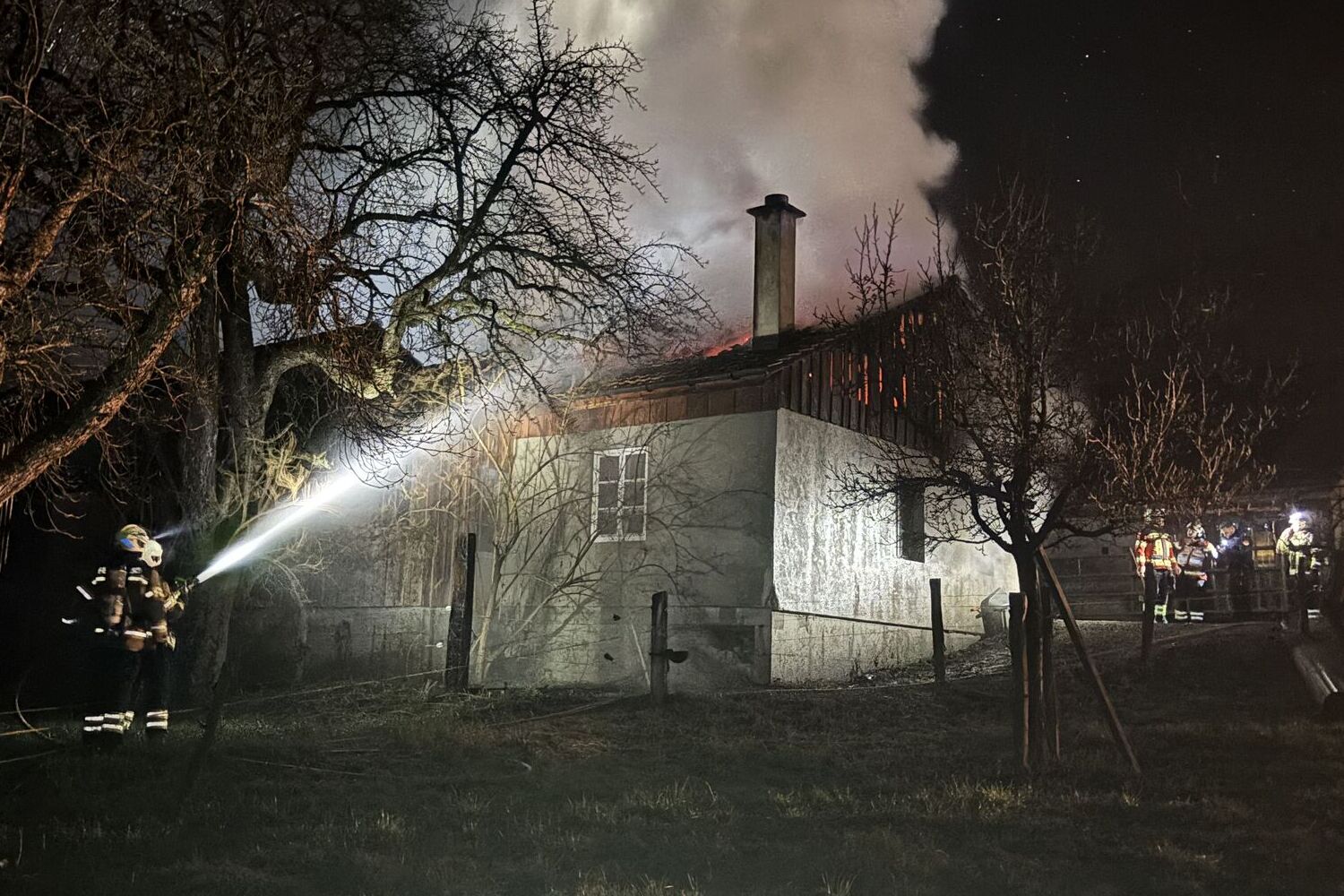 Laupersdorf SO - Feuerwehr verhindert Grossbrand 