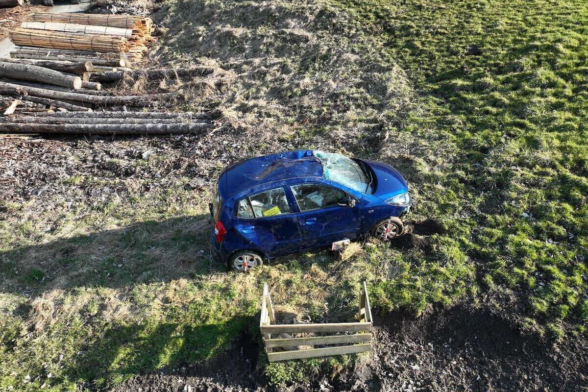 Titterten BL – Rega nach Selbstunfall im Einsatz