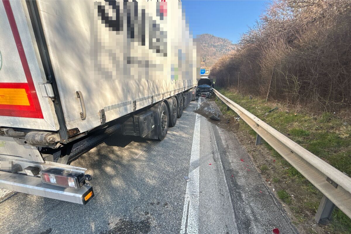 Unfall auf der A2 bei Egerkingen SO